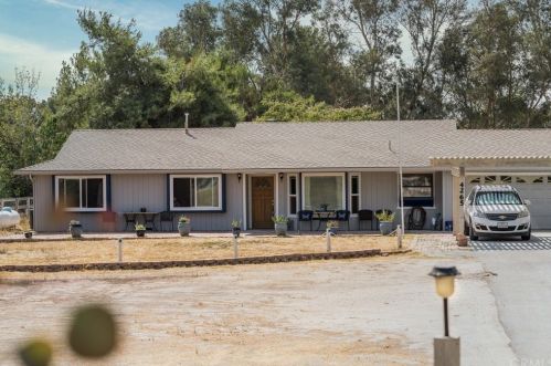 4265 Jardine Rd, Lake Nacimiento, CA 93446-9219