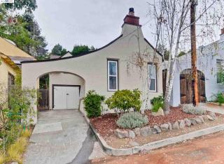 944 Hotel Ave, Hayward, CA 94541-4002