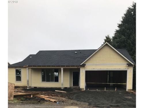 408 Oak St, Willamina, OR 97396-2812