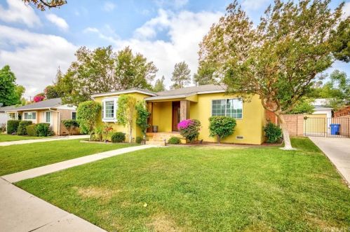 6355 Blucher Ave, Van Nuys, CA 91411-1006