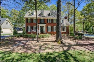 1500 Clarendon Dr, Greensboro, NC 27410-2955
