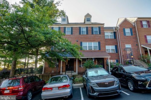 7710 Marshall Heights Ct, Falls Church, VA 22043-2544