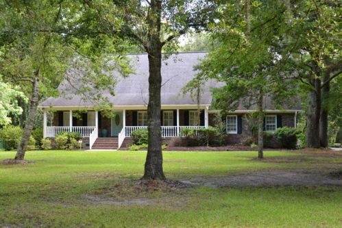 5942 Kelseys Mill Rd, Ravenel, SC 29470-5246