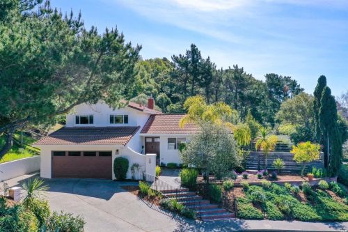20 Fairwood Ct, San Rafael, CA 94901-1426