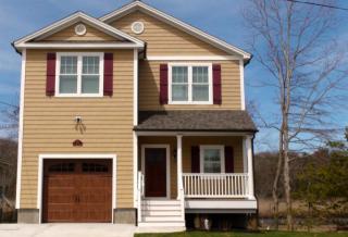 611 Riverside Dr, Berkeley Township, NJ 08721-2234