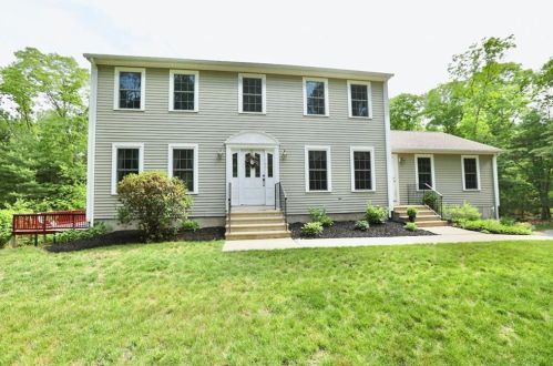 145 Pound Rd, Glocester, RI 02814-2142