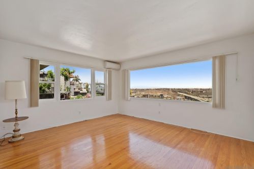 2866 Copley Ave, San Diego, CA 92116-1413