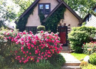 2834 28th Ave, Minneapolis MN  55406-1514 exterior