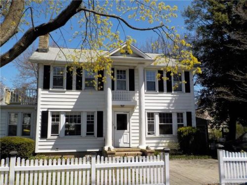 7 Hudson St, Norwalk, CT 06851-2705