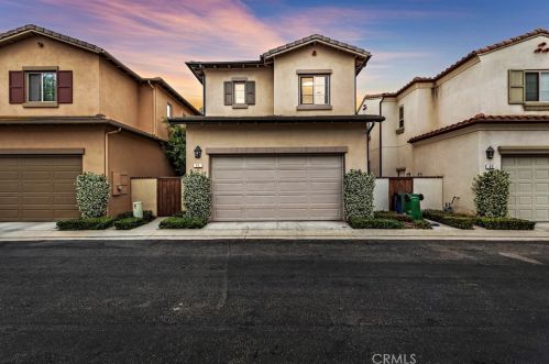 85 Sanctuary, Irvine CA  92620-3425 exterior