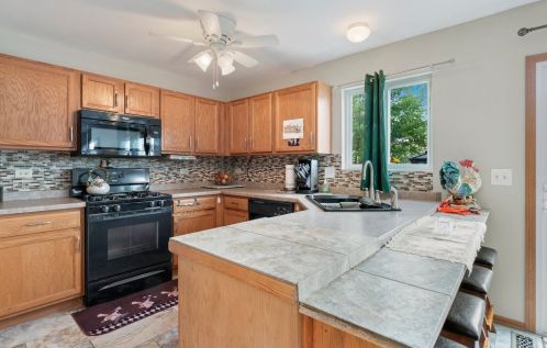 6305 Colton Ridge Ct, Plainfield, IL 60586-5633