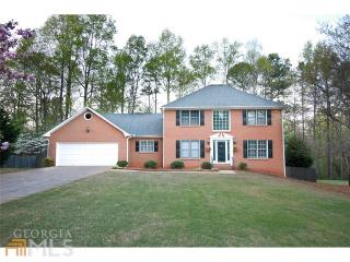 125 Saddlehorn Ct, Holly Springs GA  30188-2061 exterior