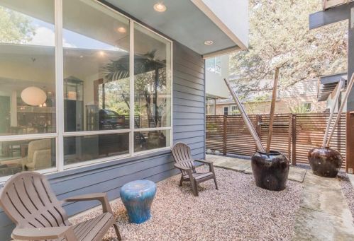 2317 9th St, Austin, TX 78702-3531