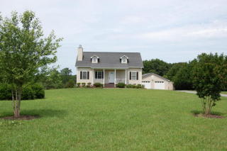 8411 Leesville Rd, Huddleston, VA 24104-4149