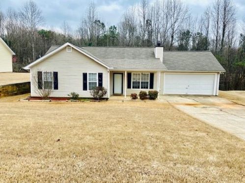 2393 Silverwood Dr, Gainesville, GA 30507-9549