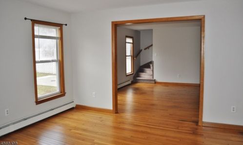 429 Sharp St, Hackettstown NJ  07840-1933 exterior