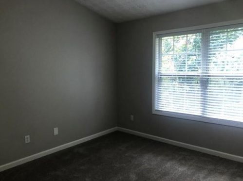 782 Celeste Ln, Atlanta GA  30331-8606 exterior