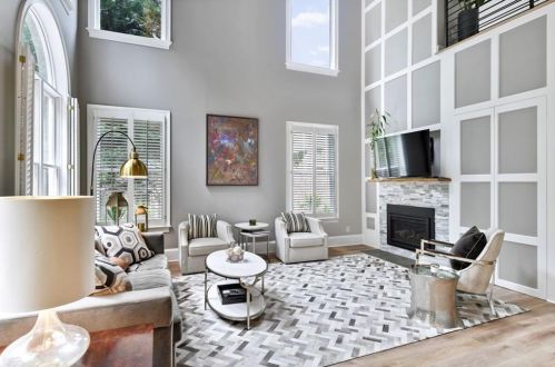 800 Lake Summit Dr, Atlanta GA  30342-1975 exterior