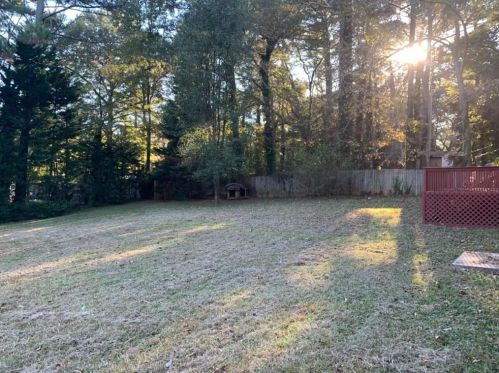 905 King Dr, Conyers GA  30094-2815 exterior