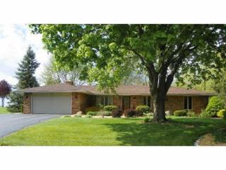 8181 Hilltop Ct, Winnebago, IL 61088-9654
