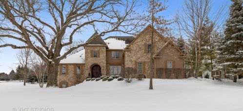6923 Inverway Dr, Bull Valley, IL 60014-6645