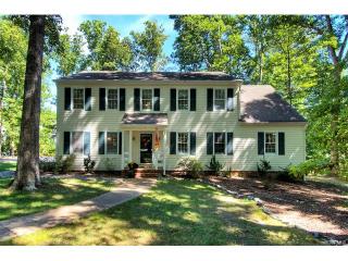 13402 Castle Hollow Ter, Midlothian, VA 23114-4448
