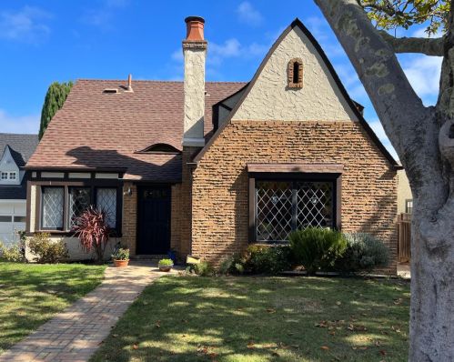 1328 Carlos Ave, Burlingame, CA 94010-5628