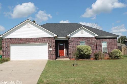 17 Bishop Ln, Conway, AR 72032-8624