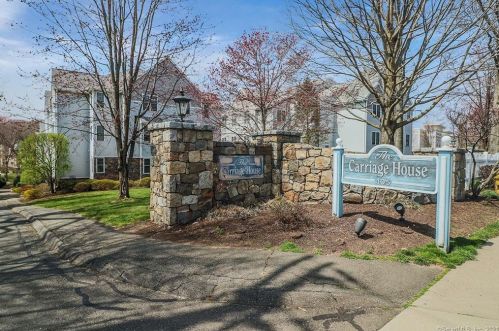 105 Richards Ave, Norwalk CT  06854-1691 exterior