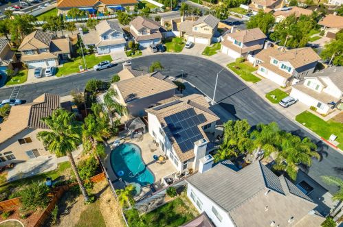 7607 Canberra Way, Riverside CA  92508-6067 exterior