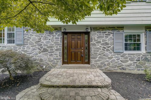 15 Springhouse Ln, Media PA  19063-5212 exterior