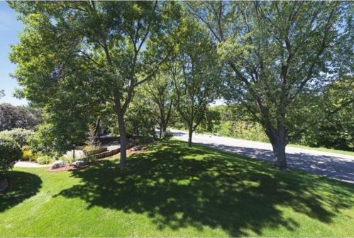 4014 Foss Rd, Minneapolis, MN 55421-4549