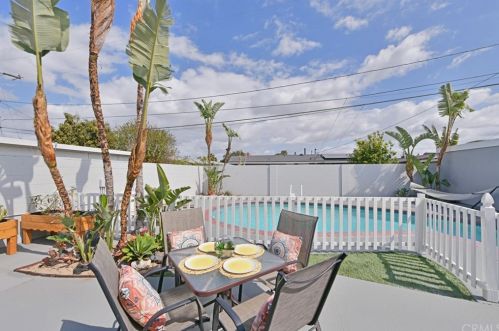 926 Agate St, Anaheim CA  92804-4421 exterior