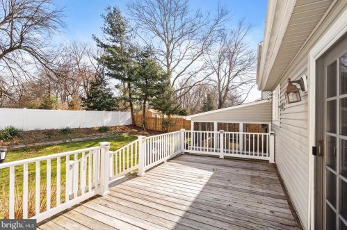 46 Copperfield Dr, Trenton NJ  08610-2031 exterior