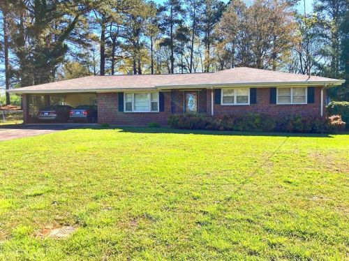 4239 Chestnut Grove Ln, Austell, GA 30106-1035