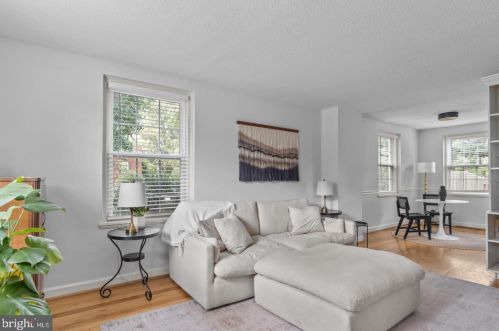 3076 Abingdon St, Arlington VA  22206-1616 exterior