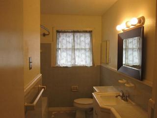4837 Hazelton St, Houston TX  77035-3503 exterior