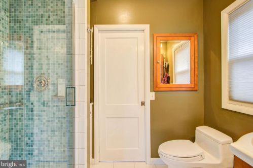 311 Lincoln Ave, Silver Spring MD 20912-5713 exterior