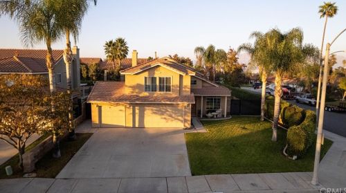 992 Kilmarnock Way, Riverside, CA 92508-6078