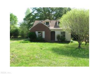 812 Showalter Rd, Yorktown, VA 23692-3362