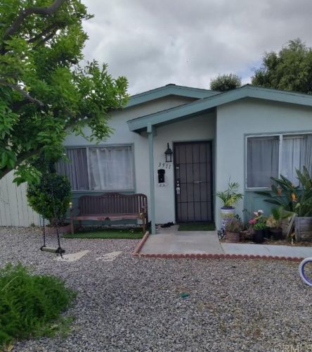 3511 Hollencrest Rd, San Marcos, CA 92069-1215
