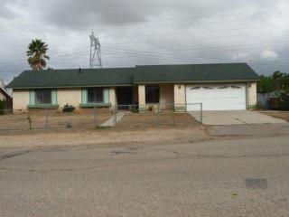 10193 Mount Shasta Dr, Hesperia, CA 92345-8020
