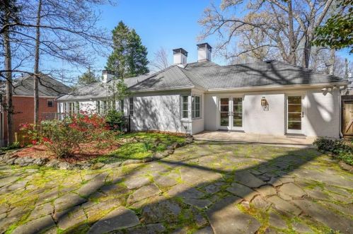 195 Beverly Rd, Atlanta GA  30309-2655 exterior