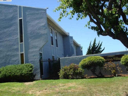 2325 Fairway Dr, San Leandro, CA 94577-5454