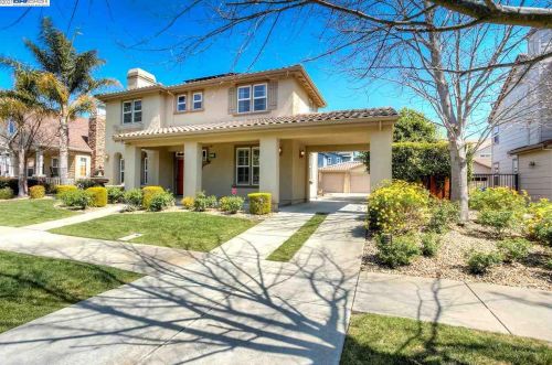 2413 Rees Cir, Livermore, CA 94550-7199