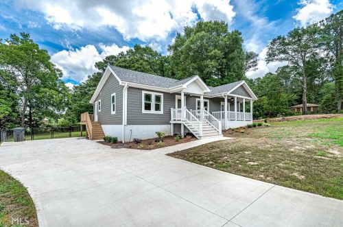 51 Doris St, Mcdonough, GA 30253-3702