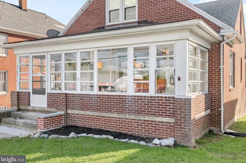 2195 Baltimore Pike, Hanover PA  17331-9610 exterior