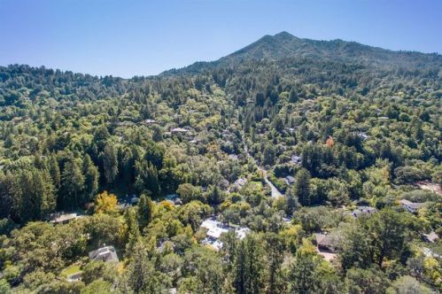 226 Woodland Rd, San Rafael, CA 94904-2640