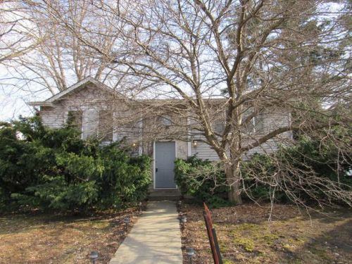 205 Mill St, Lorenzo, IL 60481-1147