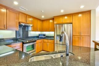201 Pelican Cove Ter, San Francisco CA  94134-3370 exterior